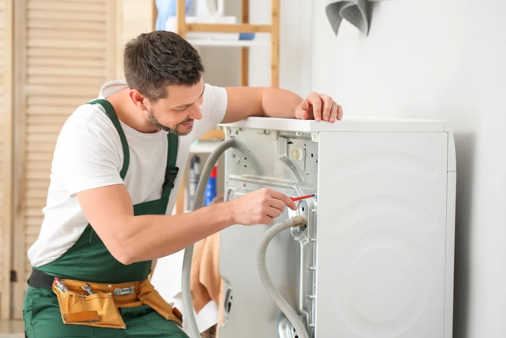 man repairing electrical in tampa home